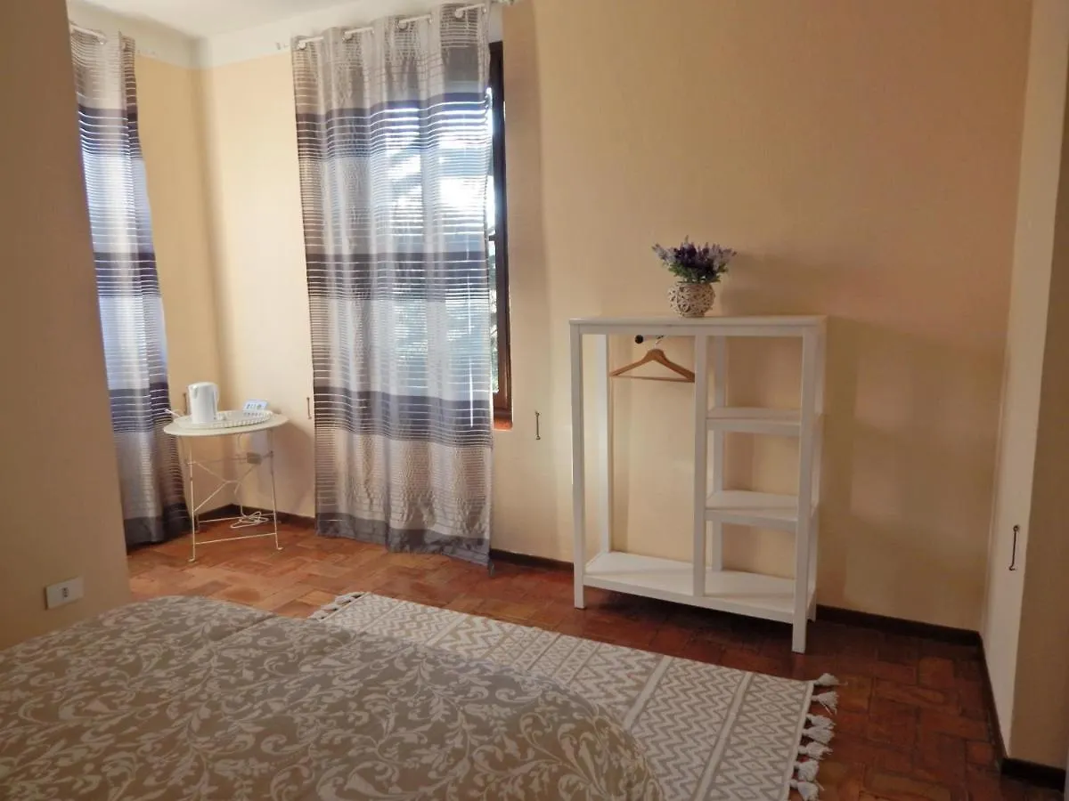 Villa Nana Felino Bed & Breakfast