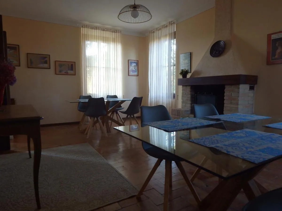 Villa Nana Felino 0*,