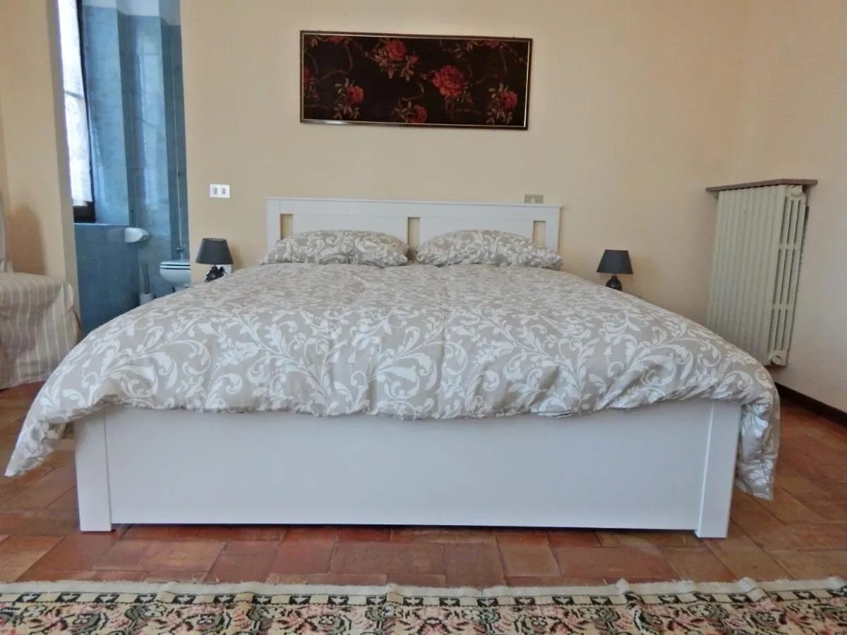 Villa Nana Felino Bed & Breakfast